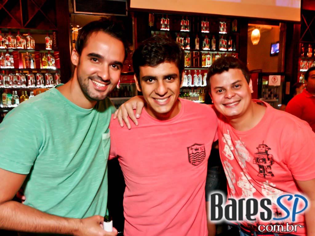 Boteco Pellegrino foi inaugurado nesta quarta com show de Lucylla & Lucyana Boteco Pellegrino foi inaugurado nesta quarta com show de Lucylla & Lucyana