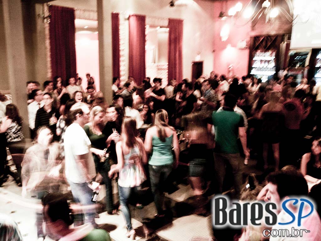 Boteco Pellegrino foi inaugurado nesta quarta com show de Lucylla & Lucyana Boteco Pellegrino foi inaugurado nesta quarta com show de Lucylla & Lucyana