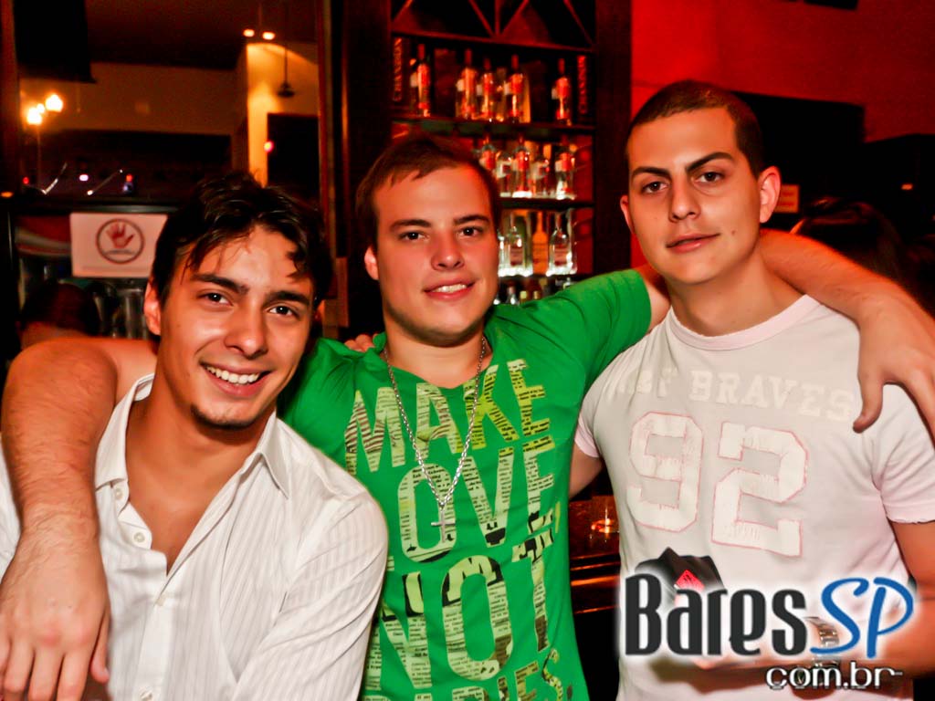 Boteco Pellegrino foi inaugurado nesta quarta com show de Lucylla & Lucyana Boteco Pellegrino foi inaugurado nesta quarta com show de Lucylla & Lucyana