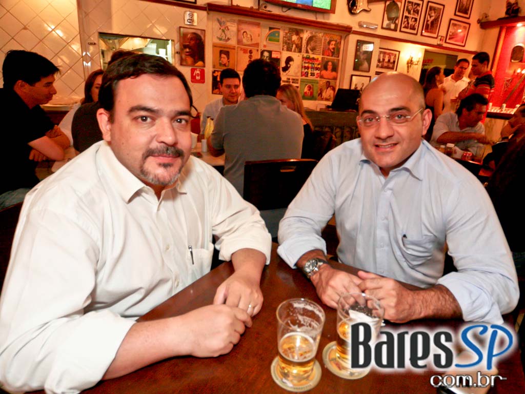 Quarta-Feira foi dia de Happy Hour no Salve Jorge, localizado no Itaim Bibi Quarta-Feira foi dia de Happy Hour no Salve Jorge, localizado no Itaim Bibi