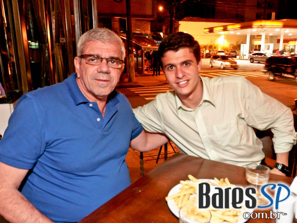 Quarta-Feira foi dia de Happy Hour no Salve Jorge, localizado no Itaim Bibi Quarta-Feira foi dia de Happy Hour no Salve Jorge, localizado no Itaim Bibi