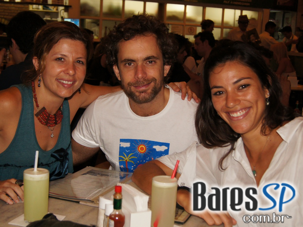 Genésio Pasta e Chopp ofereceu um happy hour descontraído na noite de sexta-feira Genésio Pasta e Chopp ofereceu um happy hour descontraído na noite de sexta-feira