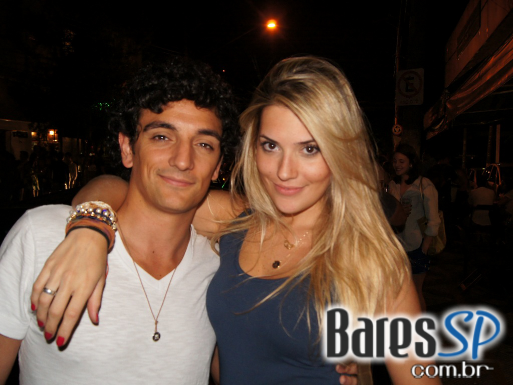 Genésio Pasta e Chopp ofereceu um happy hour descontraído na noite de sexta-feira Genésio Pasta e Chopp ofereceu um happy hour descontraído na noite de sexta-feira