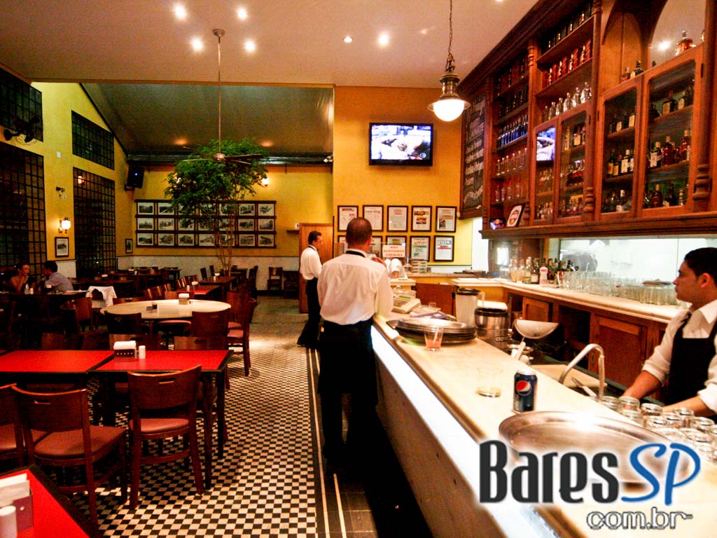 Terça-Feira teve Happy Hour no Bar da Mooca Terça-Feira teve Happy Hour no Bar da Mooca