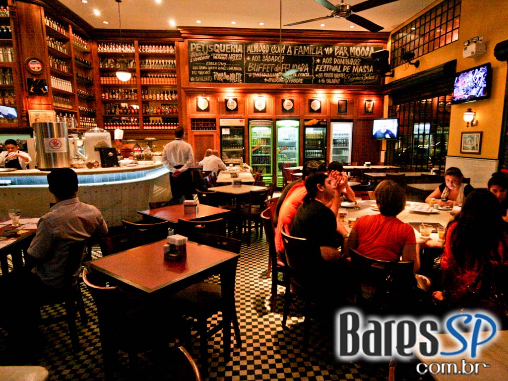 Terça-Feira teve Happy Hour no Bar da Mooca Terça-Feira teve Happy Hour no Bar da Mooca