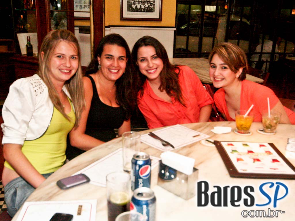 Terça-Feira teve Happy Hour no Bar da Mooca Terça-Feira teve Happy Hour no Bar da Mooca