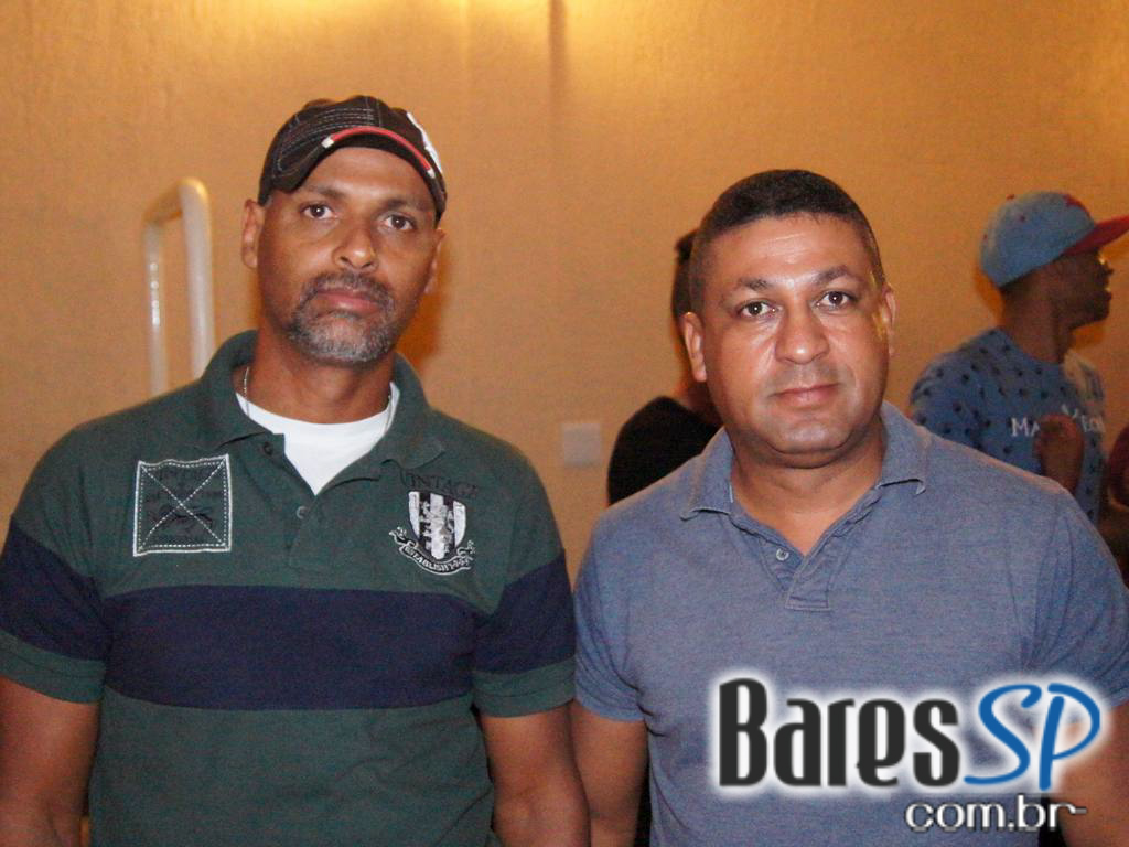 Sexta Feira Happy Hour Das 18:00h as 00:00h nas sextas do Santa Olívia Sexta Feira Happy Hour Das 18:00h as 00:00h nas sextas do Santa Olívia