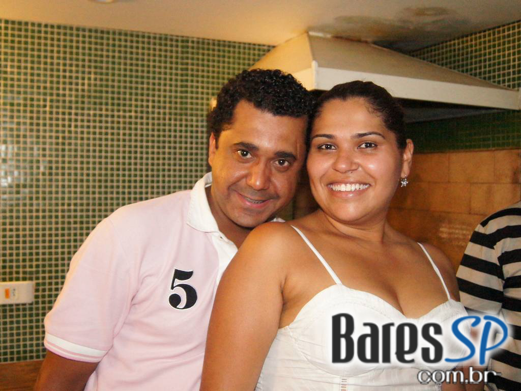 Sexta Feira Happy Hour Das 18:00h as 00:00h nas sextas do Santa Olívia Sexta Feira Happy Hour Das 18:00h as 00:00h nas sextas do Santa Olívia