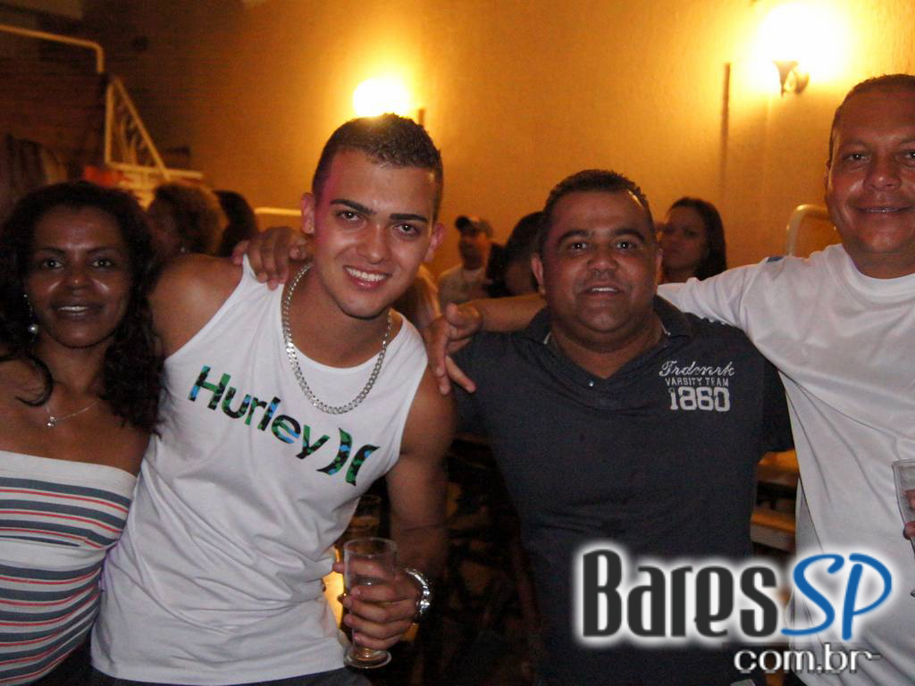 Sexta Feira Happy Hour Das 18:00h as 00:00h nas sextas do Santa Olívia Sexta Feira Happy Hour Das 18:00h as 00:00h nas sextas do Santa Olívia