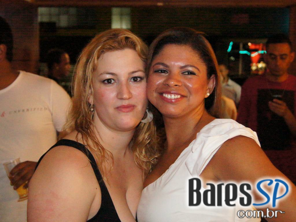 Sexta Feira Happy Hour Das 18:00h as 00:00h nas sextas do Santa Olívia Sexta Feira Happy Hour Das 18:00h as 00:00h nas sextas do Santa Olívia