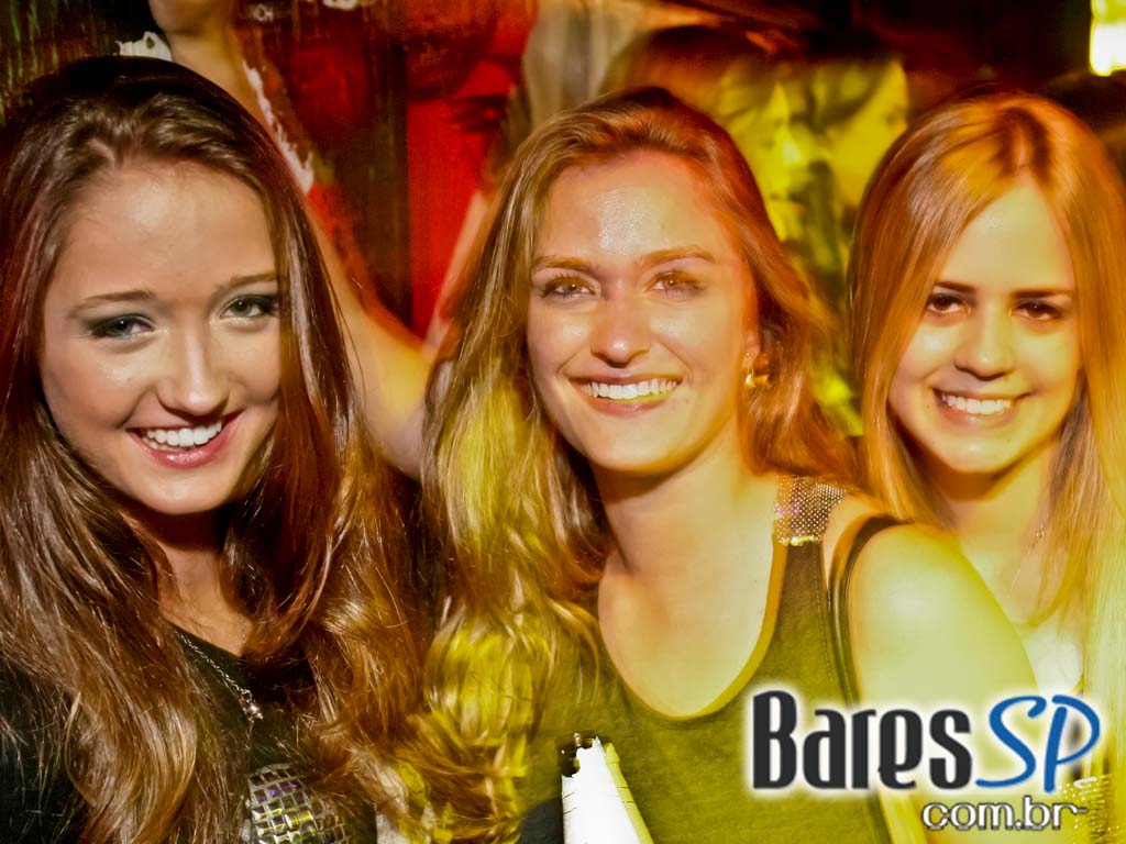 Clash Club realizou a festa Chocolate na véspera de feriado Clash Club realizou a festa Chocolate na véspera de feriado