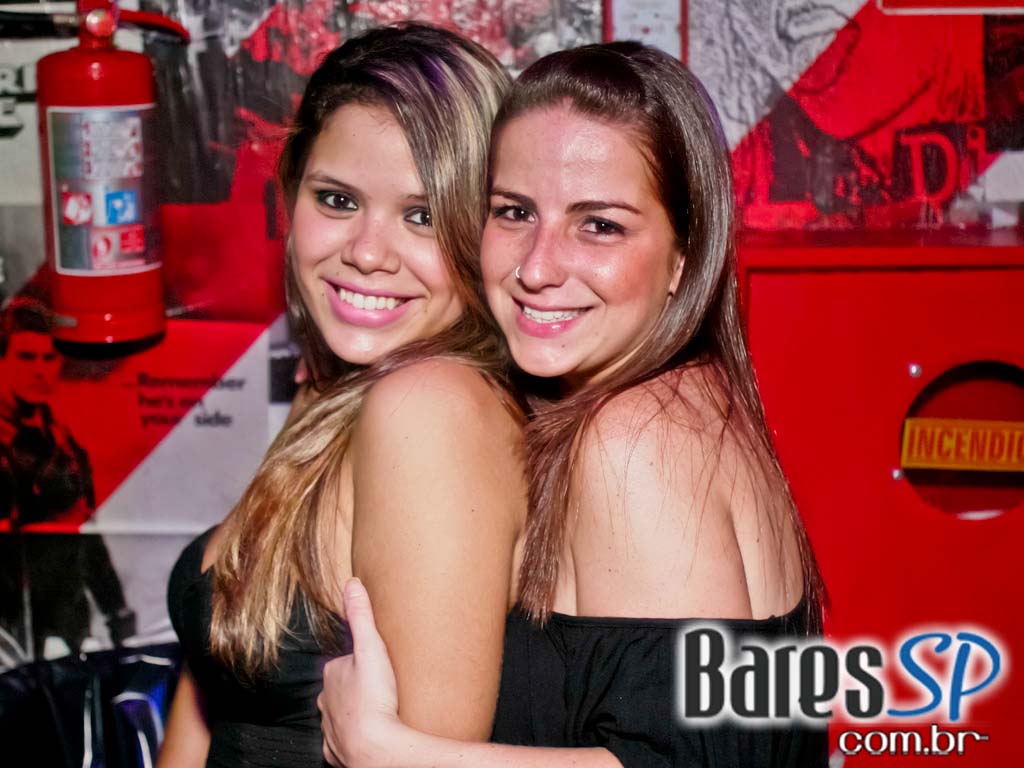 Clash Club realizou a festa Chocolate na véspera de feriado Clash Club realizou a festa Chocolate na véspera de feriado