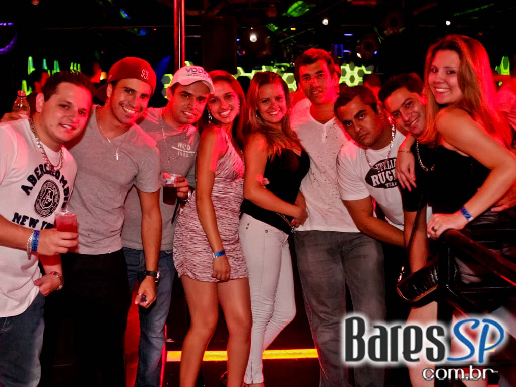 Clash Club realizou a festa Chocolate na véspera de feriado Clash Club realizou a festa Chocolate na véspera de feriado