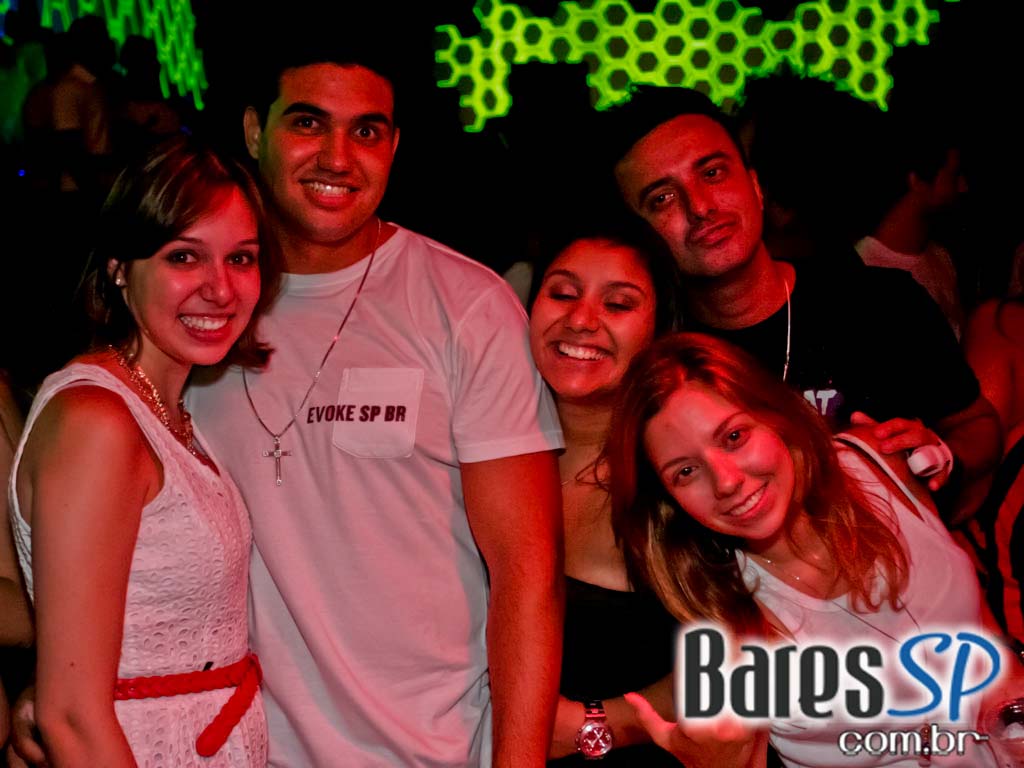 Clash Club realizou a festa Chocolate na véspera de feriado Clash Club realizou a festa Chocolate na véspera de feriado