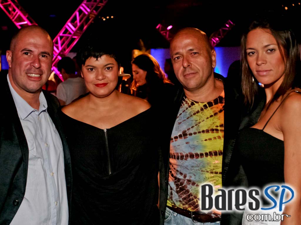 Festa de lançamento da Agência ID&T Brasil Festa de lançamento da Agência ID&T Brasil