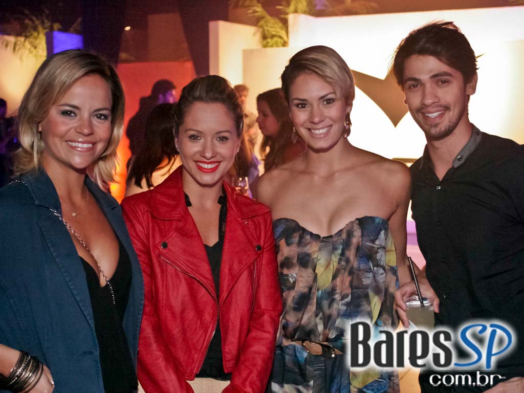 Festa de lançamento da Agência ID&T Brasil Festa de lançamento da Agência ID&T Brasil