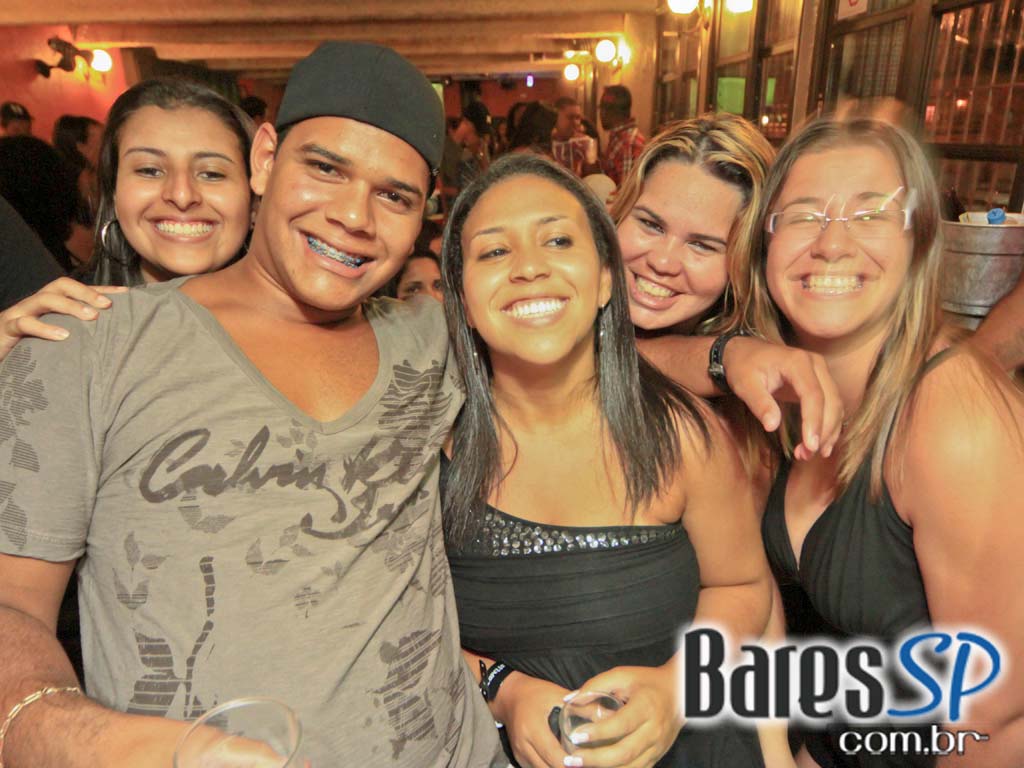 Projeto Pagode Pra Valer com grandes sucessos no sábado do Capella Beer Projeto Pagode Pra Valer com grandes sucessos no sábado do Capella Beer