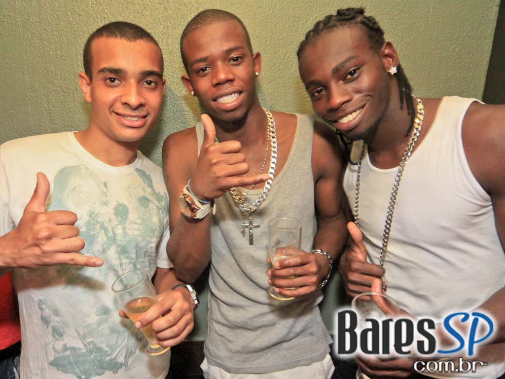 Projeto Pagode Pra Valer com grandes sucessos no sábado do Capella Beer Projeto Pagode Pra Valer com grandes sucessos no sábado do Capella Beer