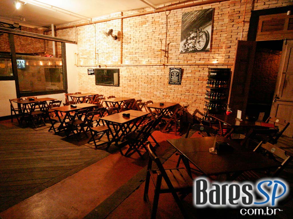 Quarta-feira foi dia de happy hour no Bar do Santa Quarta-feira foi dia de happy hour no Bar do Santa