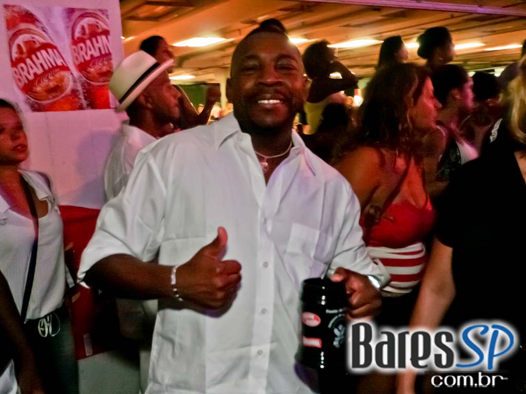 Show de Seu Jorge na Festa do Chopp da Vai Vai Show de Seu Jorge na Festa do Chopp da Vai Vai