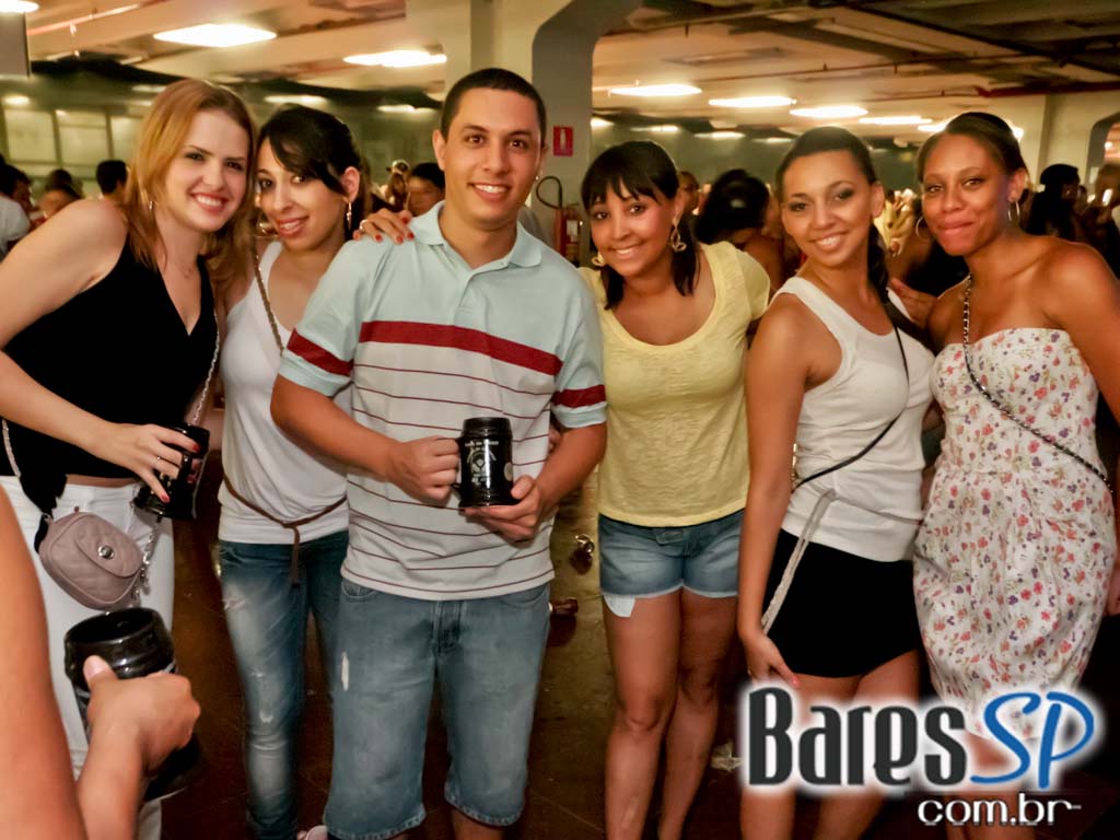 Show de Seu Jorge na Festa do Chopp da Vai Vai Show de Seu Jorge na Festa do Chopp da Vai Vai