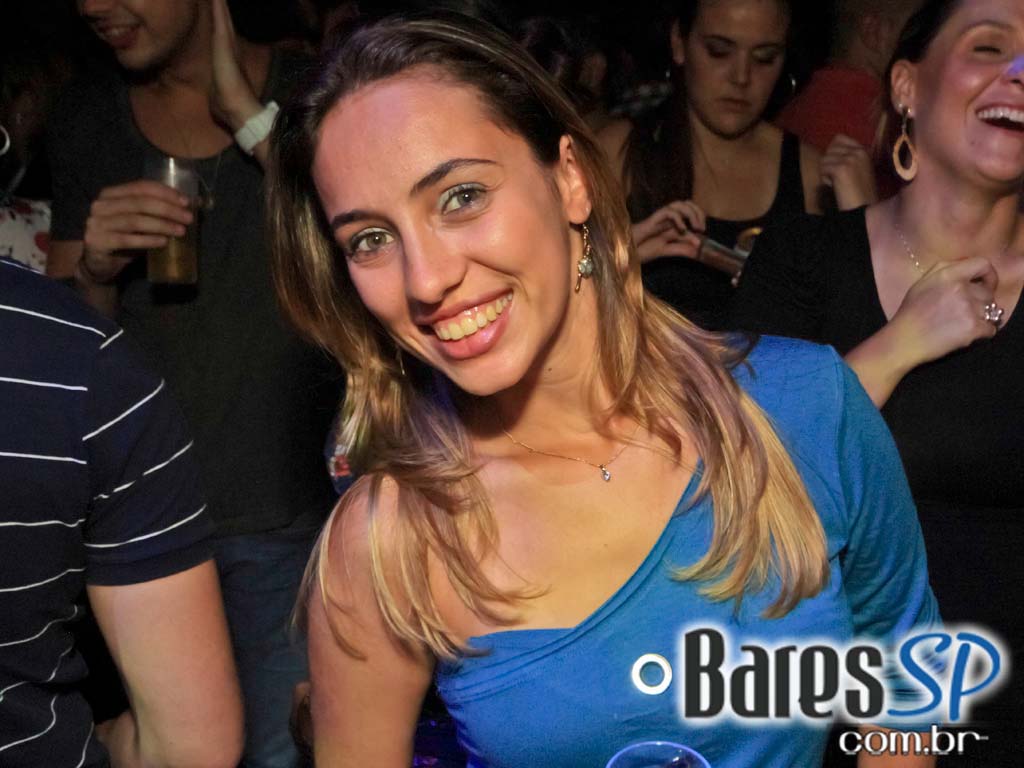 Inauguração do Burgues Bar aconteceu no sábado na Vila Olímpia Inauguração do Burgues Bar aconteceu no sábado na Vila Olímpia