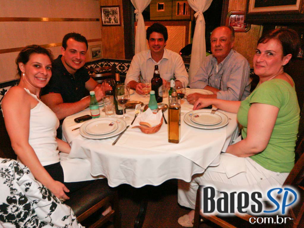 Happy hour no Bar do Magrão Happy hour no Bar do Magrão