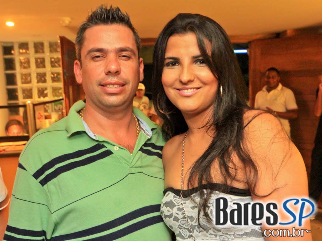 Happy Hour e atrações especiais na sexta-feira do Santa Olívia Happy Hour e atrações especiais na sexta-feira do Santa Olívia