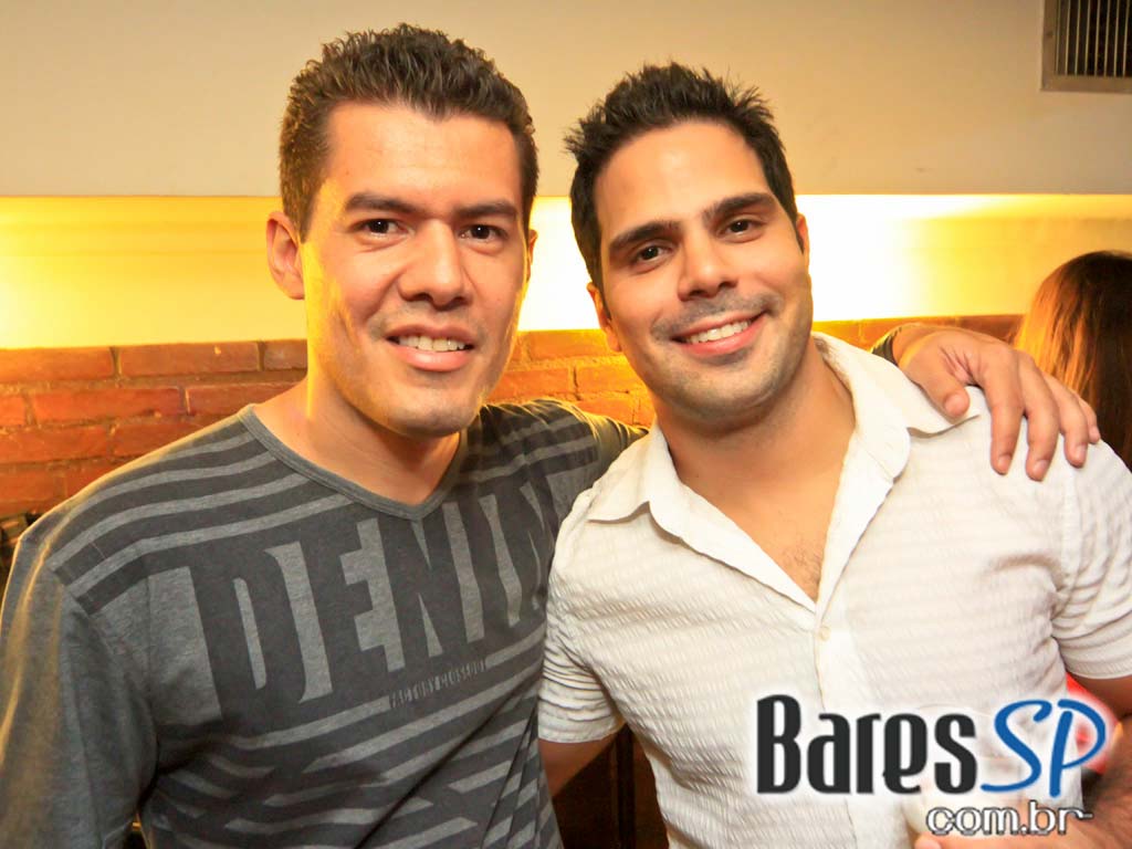 Happy Hour e atrações especiais na sexta-feira do Santa Olívia Happy Hour e atrações especiais na sexta-feira do Santa Olívia