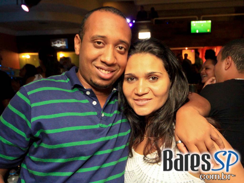 Happy Hour e atrações especiais na sexta-feira do Santa Olívia Happy Hour e atrações especiais na sexta-feira do Santa Olívia