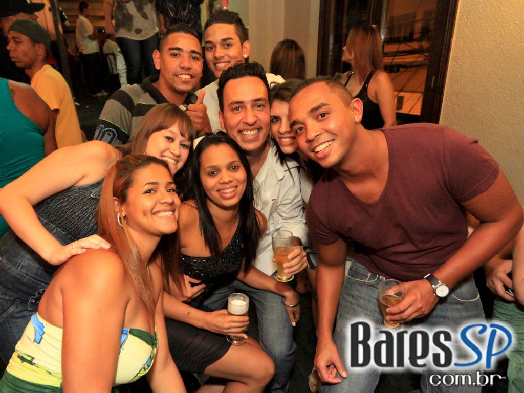 Projeto Pagode Pra Valer no Capella Beer Projeto Pagode Pra Valer no Capella Beer