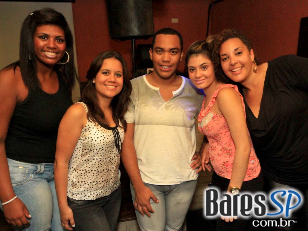 Projeto Pagode Pra Valer no Capella Beer Projeto Pagode Pra Valer no Capella Beer