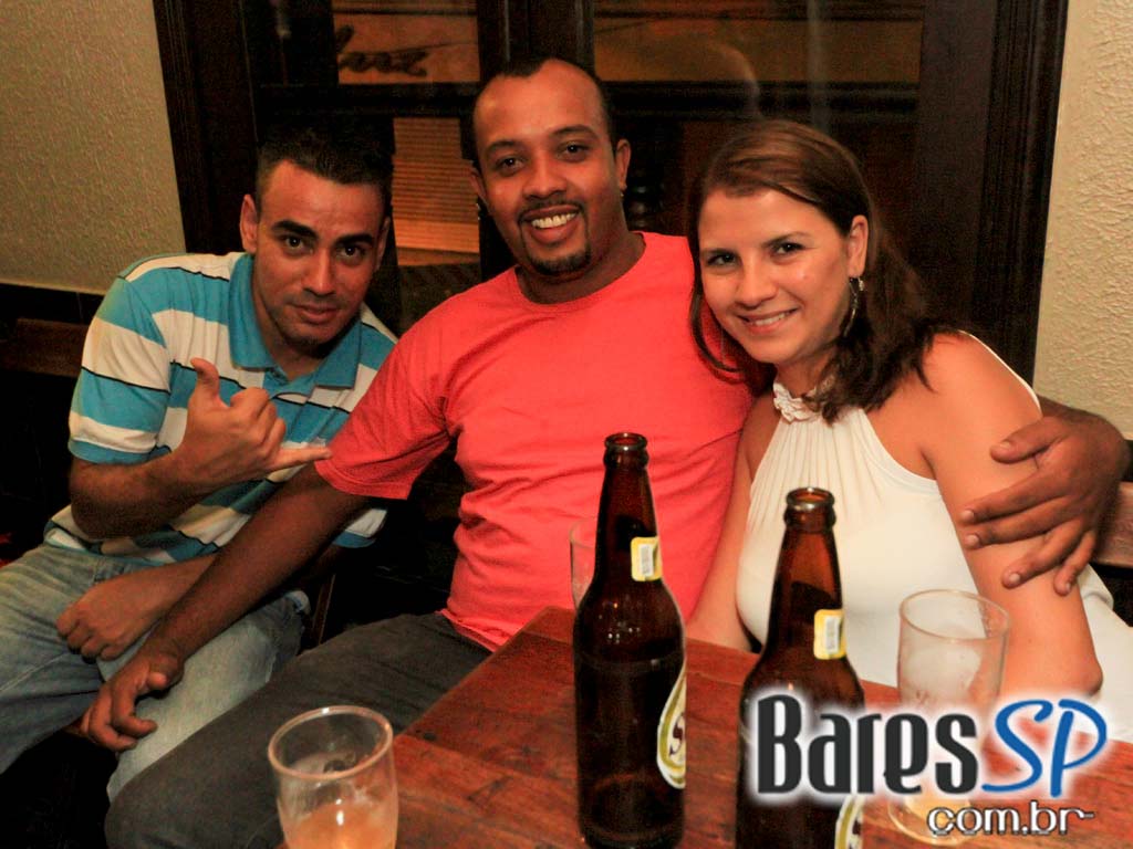 Projeto Pagode Pra Valer no Capella Beer Projeto Pagode Pra Valer no Capella Beer