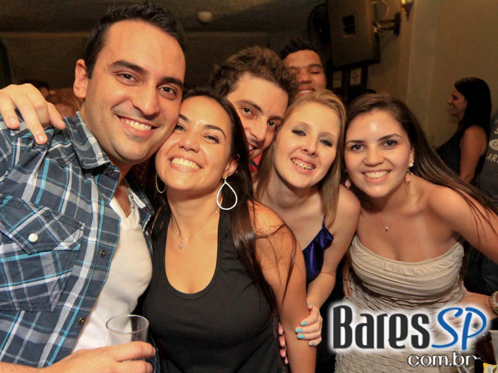 Projeto Pagode Pra Valer no Capella Beer Projeto Pagode Pra Valer no Capella Beer