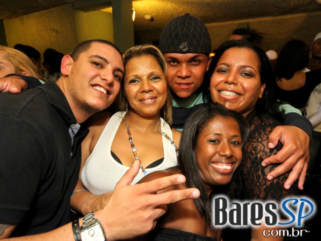 Projeto Pagode Pra Valer no sábado do Capella Beer Projeto Pagode Pra Valer no sábado do Capella Beer