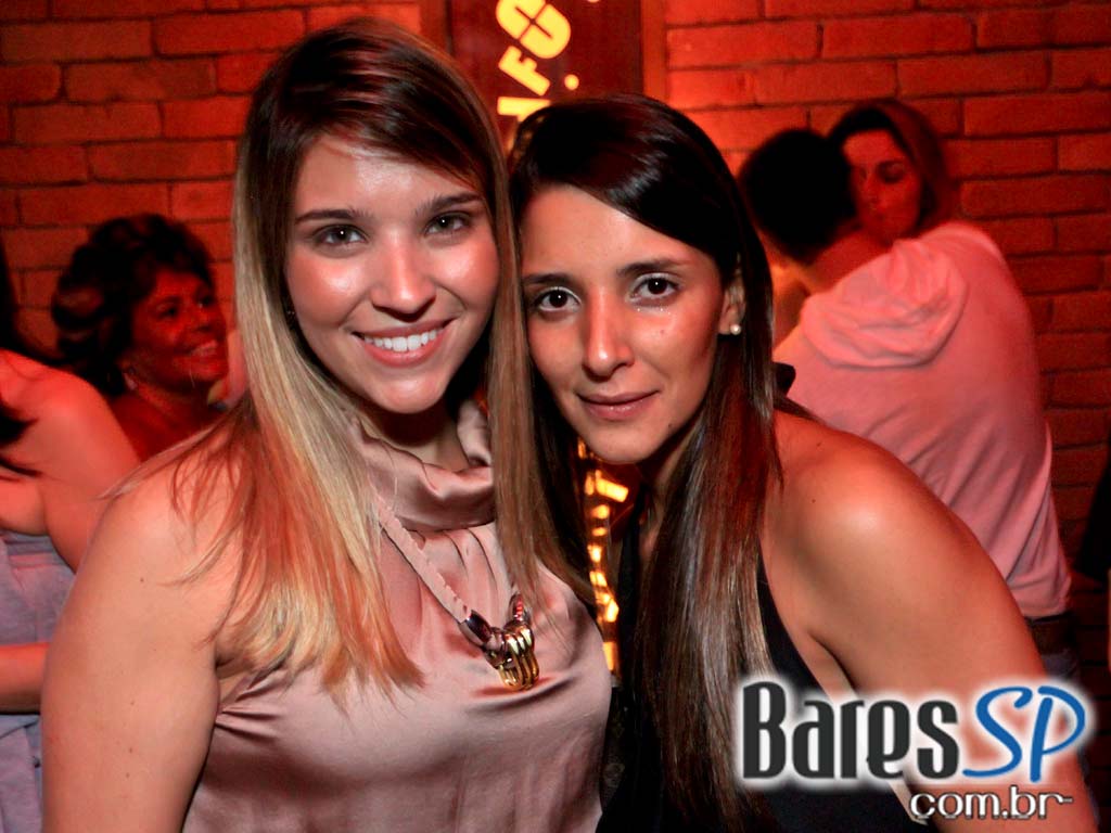 OFFSET a mais nova balada de São Paulo no bairro de Pinheiros OFFSET a mais nova balada de São Paulo no bairro de Pinheiros