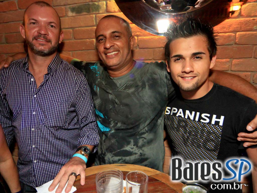 OFFSET a mais nova balada de São Paulo no bairro de Pinheiros OFFSET a mais nova balada de São Paulo no bairro de Pinheiros