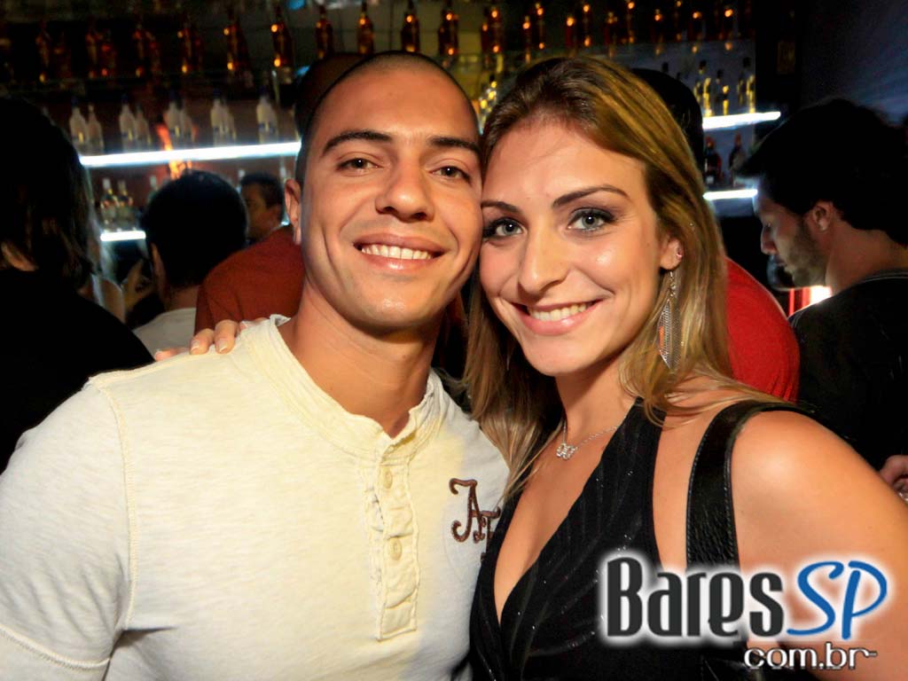 OFFSET a mais nova balada de São Paulo no bairro de Pinheiros OFFSET a mais nova balada de São Paulo no bairro de Pinheiros