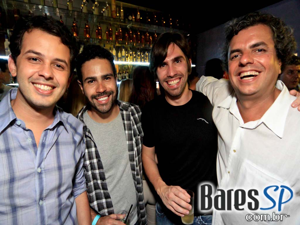 OFFSET a mais nova balada de São Paulo no bairro de Pinheiros OFFSET a mais nova balada de São Paulo no bairro de Pinheiros