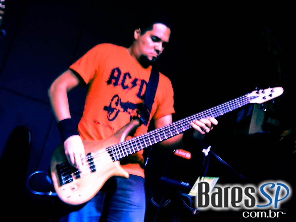 OFFSET a mais nova balada de São Paulo no bairro de Pinheiros OFFSET a mais nova balada de São Paulo no bairro de Pinheiros