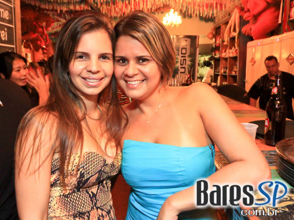 Macarronada, Futebol e Roda de Samba no Templo Bar Macarronada, Futebol e Roda de Samba no Templo Bar