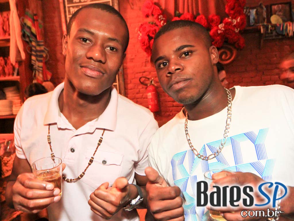 Macarronada, Futebol e Roda de Samba no Templo Bar Macarronada, Futebol e Roda de Samba no Templo Bar