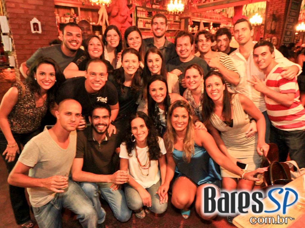 Macarronada, Futebol e Roda de Samba no Templo Bar Macarronada, Futebol e Roda de Samba no Templo Bar