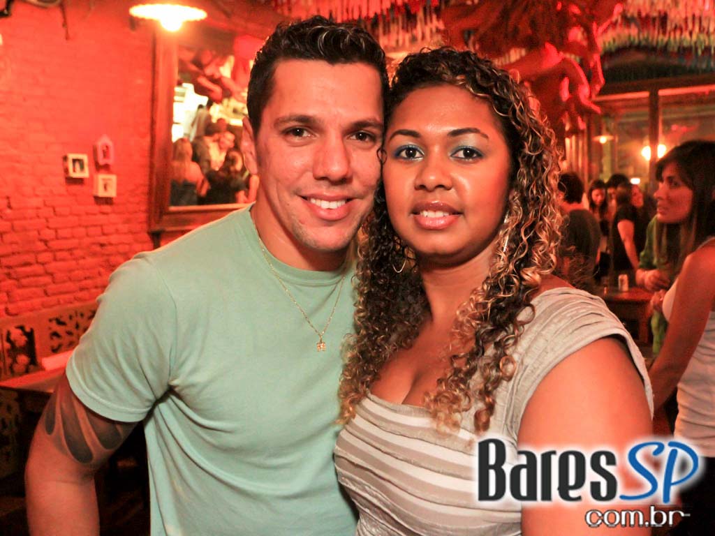 Macarronada, Futebol e Roda de Samba no Templo Bar Macarronada, Futebol e Roda de Samba no Templo Bar