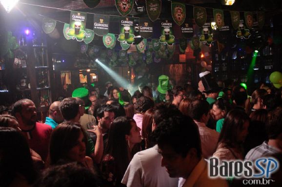 Dublin comemorou St. Patrick's Day ao verdadeiro estilo Irish Pub