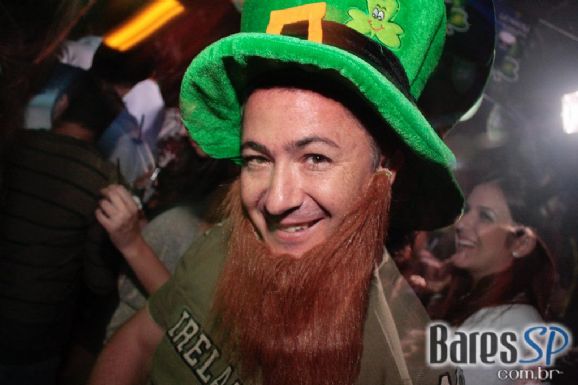 Dublin comemorou St. Patrick's Day ao verdadeiro estilo Irish Pub