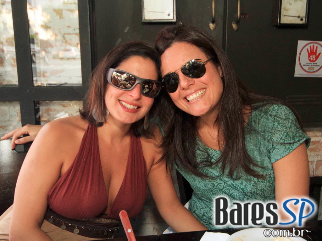 Cervejaria Patriarca ofereceu cerveja gelada e petiscos variados no Domingo Cervejaria Patriarca ofereceu cerveja gelada e petiscos variados no Domingo