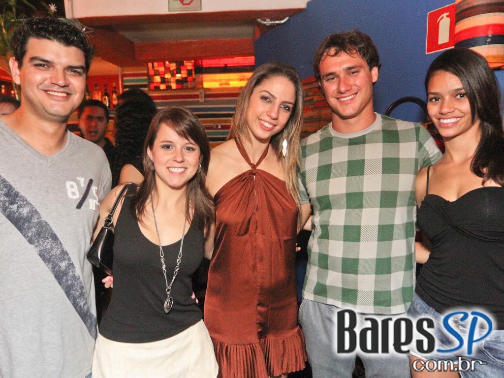 Banda Estilo Livre se apresentou no Diquinta na sexta-feira Banda Estilo Livre se apresentou no Diquinta na sexta-feira