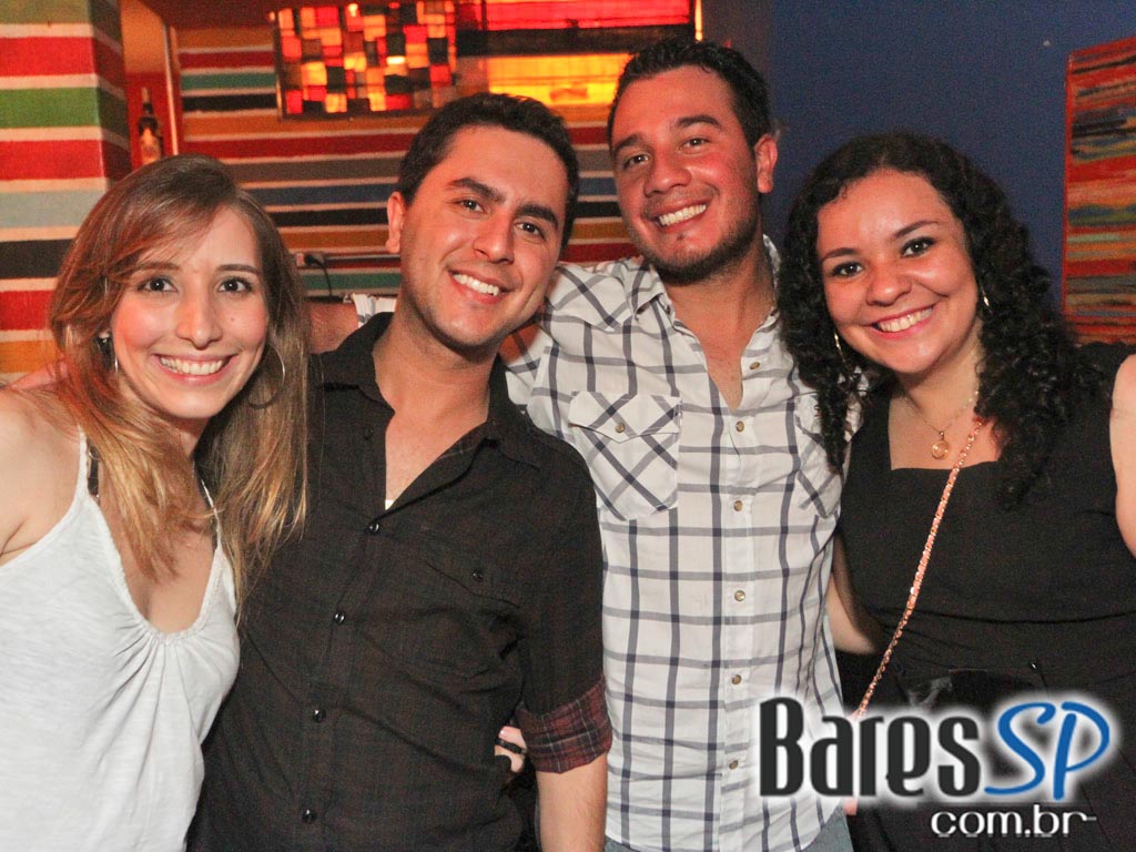 Banda Estilo Livre se apresentou no Diquinta na sexta-feira Banda Estilo Livre se apresentou no Diquinta na sexta-feira