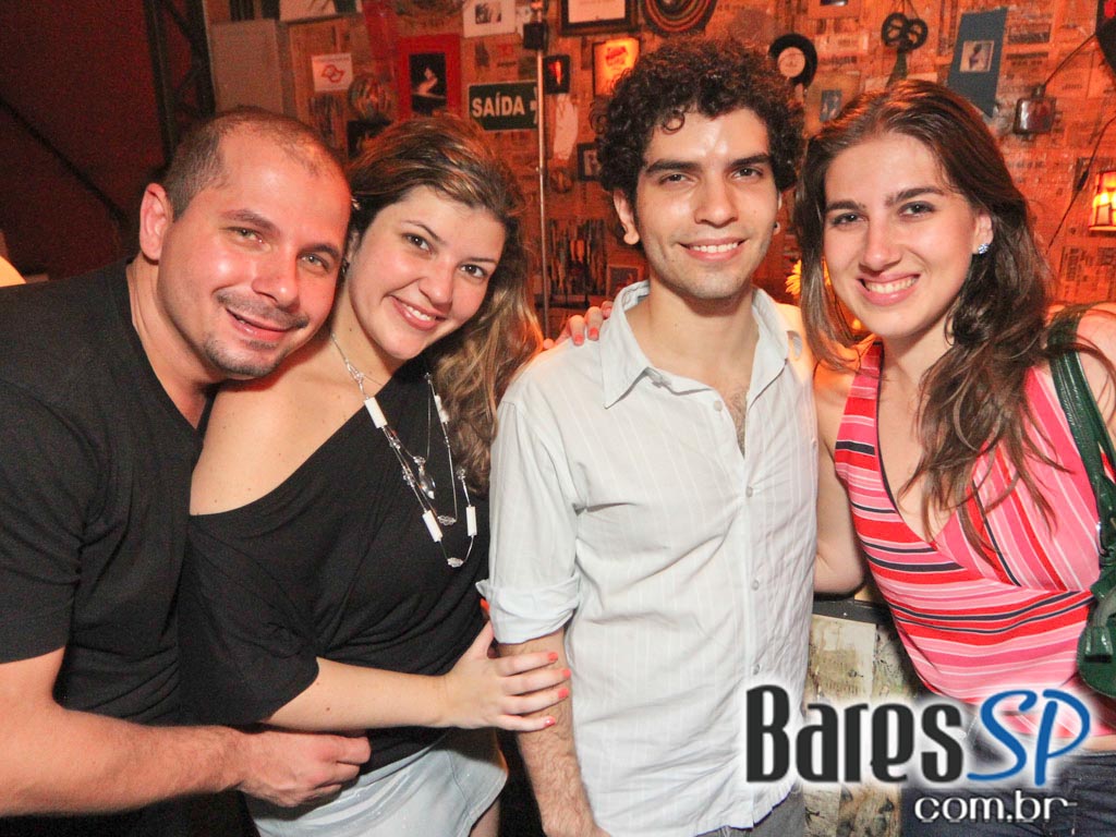 Banda Estilo Livre se apresentou no Diquinta na sexta-feira Banda Estilo Livre se apresentou no Diquinta na sexta-feira